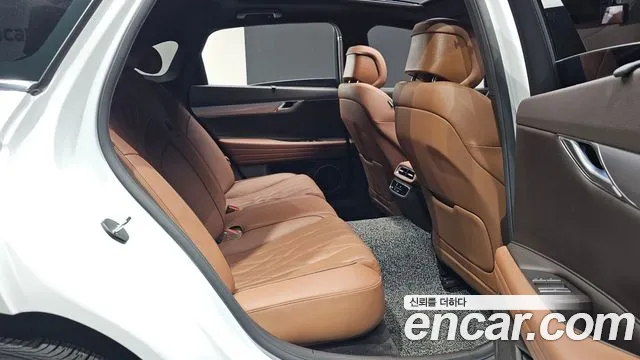 Genesis G80 — фото 11