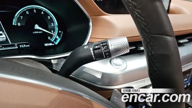 Genesis G80 — фото 16