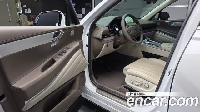 Genesis GV80 — фото 10