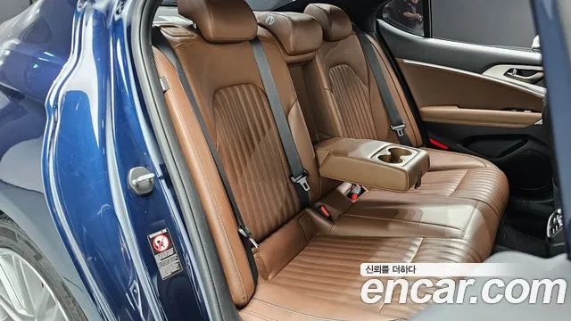 Genesis G70 — фото 10