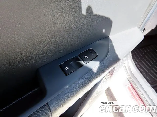 Kia Niro — фото 18