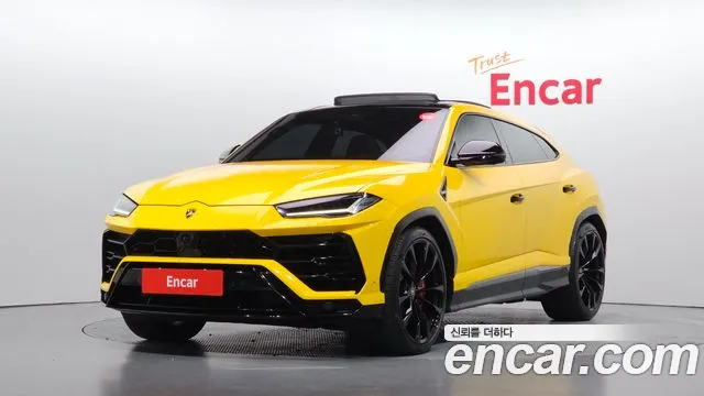 Lamborghini Urus — фото 1