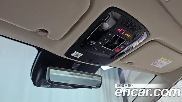 Kia Carnival — фото 19