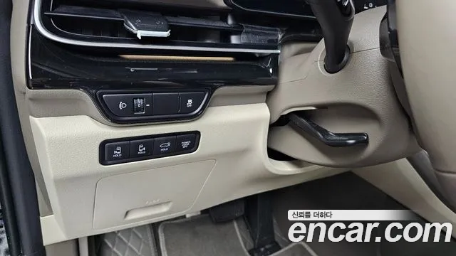 Kia Carnival — фото 27