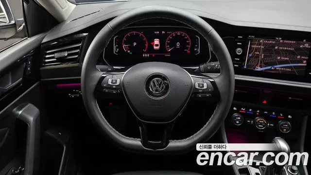 Volkswagen Jetta — фото 13