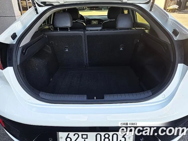 Hyundai Ioniq 5 — фото 16