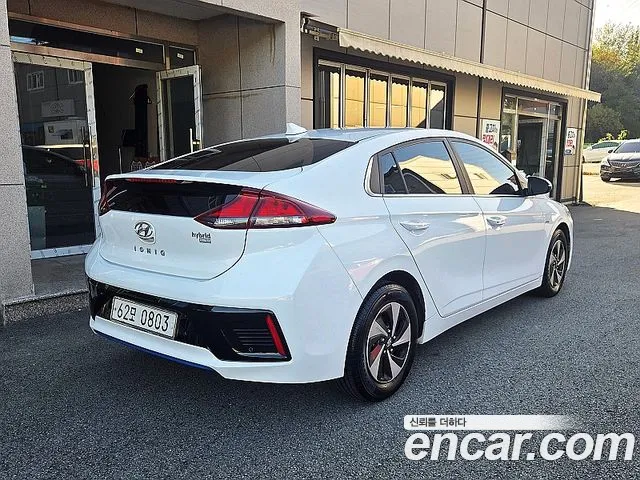 Hyundai Ioniq 5 — фото 3