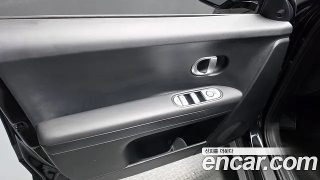 Hyundai Ioniq 5 — фото 24
