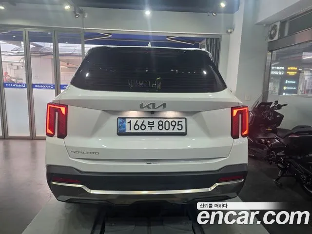 Kia Sorento — фото 4