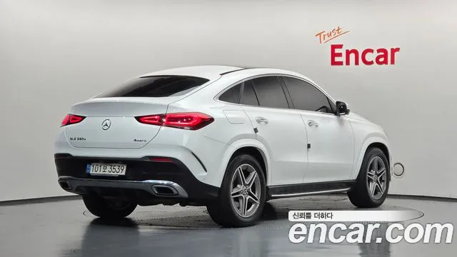 Mercedes-Benz GLE-Class — фото 2