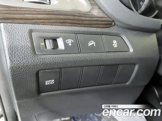 Hyundai Santa Fe — фото 15