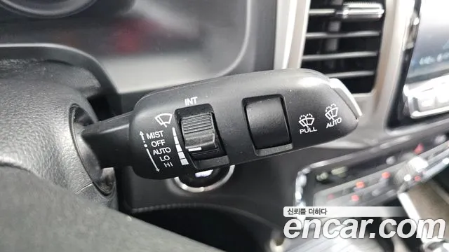 KG_Mobility_Ssangyong Rexton — фото 20