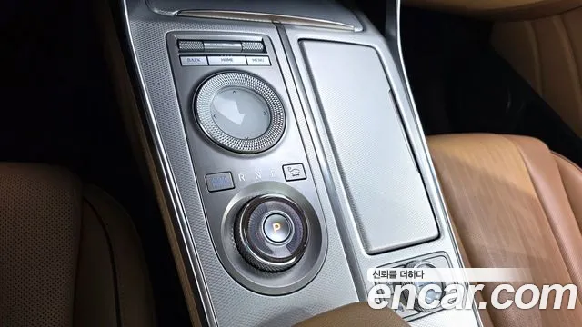 Genesis GV80 — фото 9