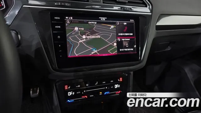 Volkswagen Tiguan — фото 13