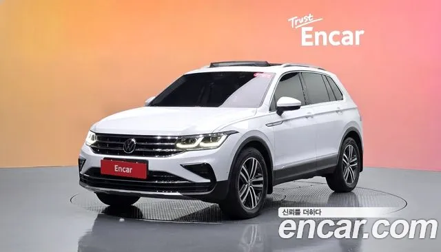Volkswagen Tiguan — фото 20