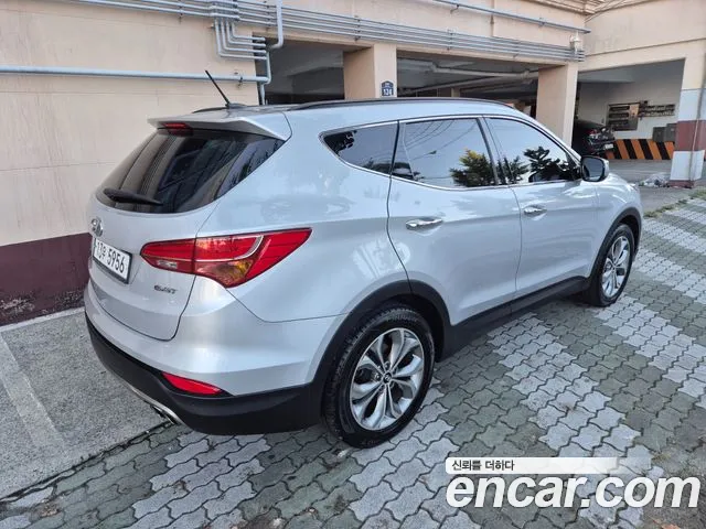 Hyundai Santa Fe — фото 4