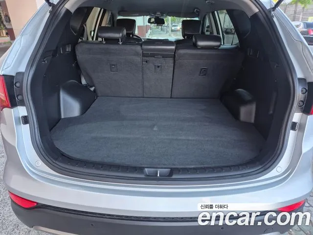 Hyundai Santa Fe — фото 10