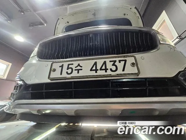 Kia Carnival — фото 1