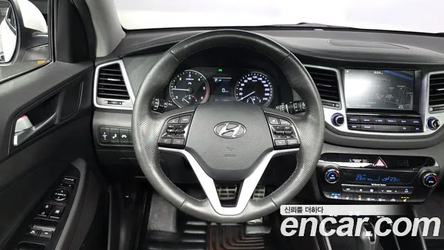 Hyundai Tucson — фото 12