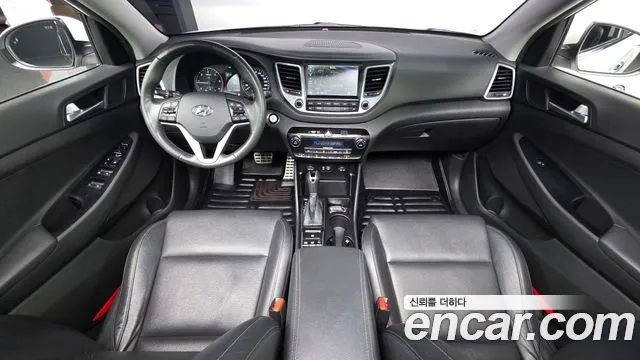 Hyundai Tucson — фото 7