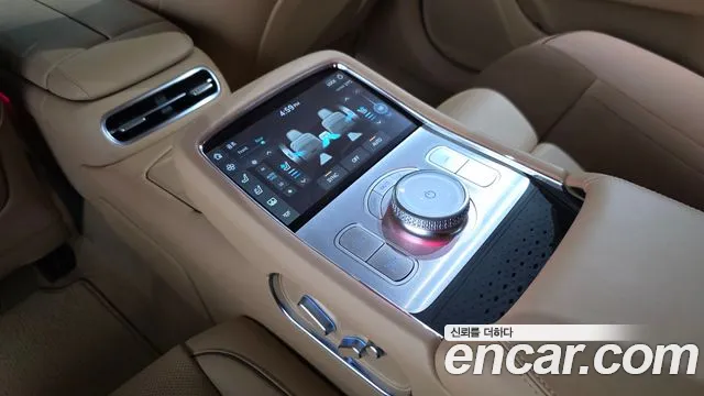 Genesis G90 — фото 17