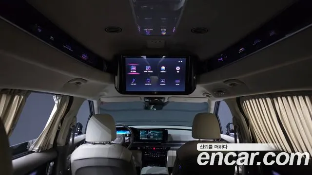 Kia Carnival — фото 18