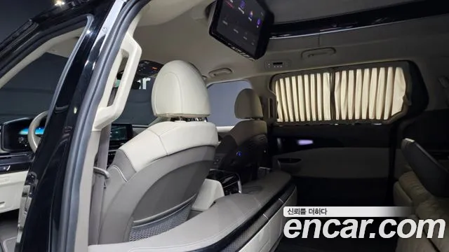 Kia Carnival — фото 26