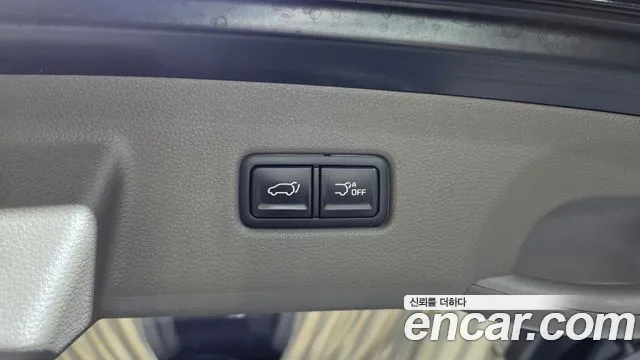 Kia Carnival — фото 30
