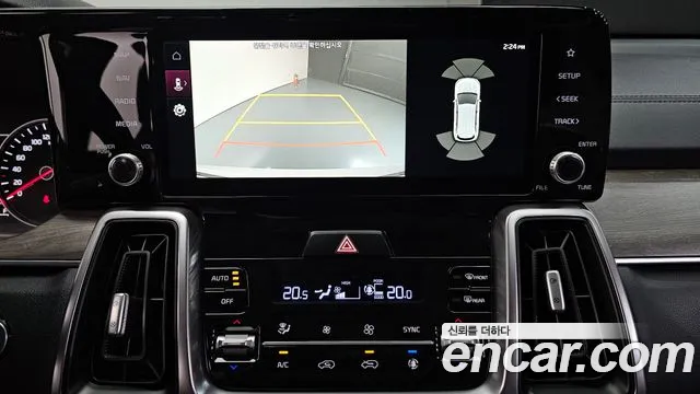 Kia Sorento — фото 15