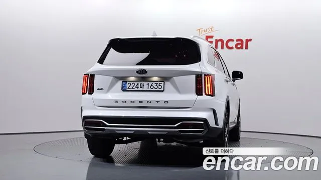 Kia Sorento — фото 4