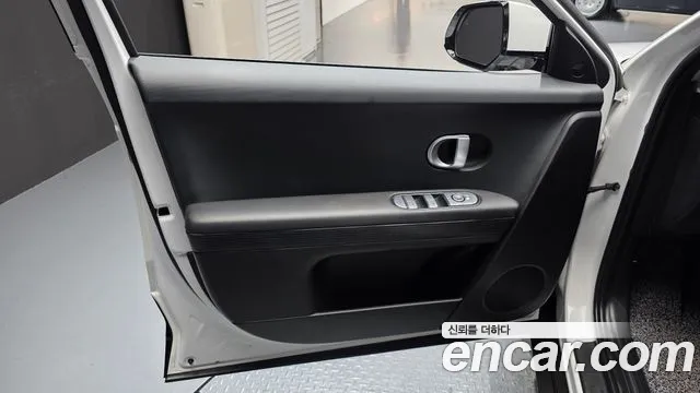 Hyundai Ioniq 5 — фото 24