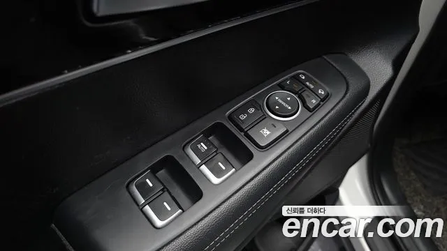 Kia Sorento — фото 18