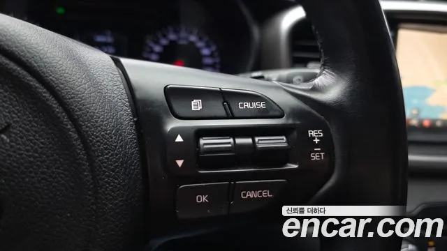 Kia Sorento — фото 19