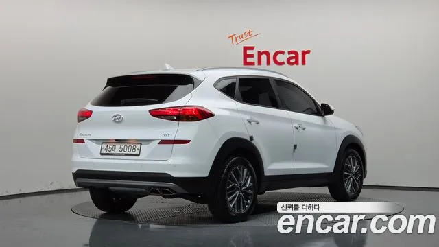 Hyundai Tucson — фото 1