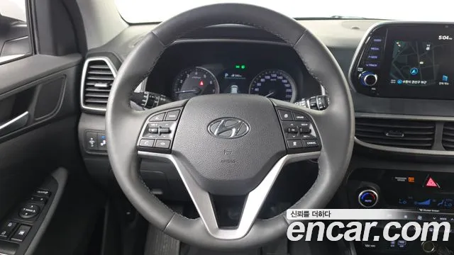Hyundai Tucson — фото 12