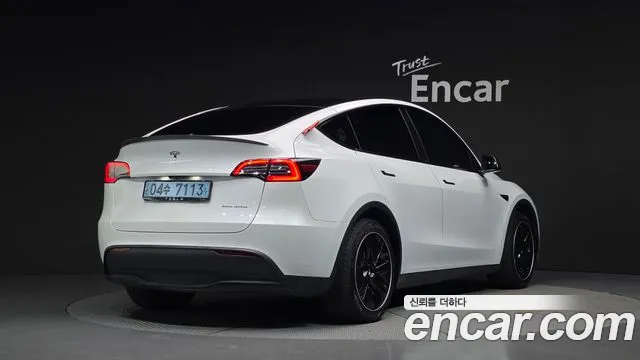 Tesla Model Y — фото 2