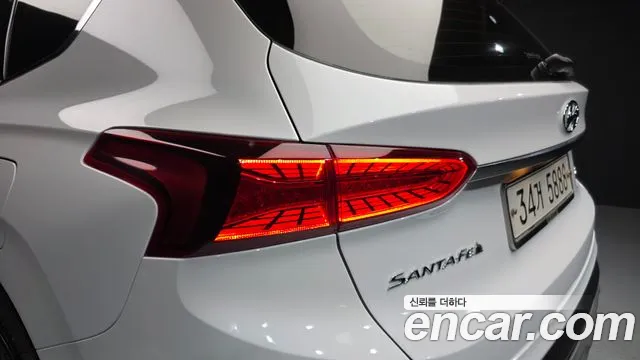 Hyundai Santa Fe — фото 23