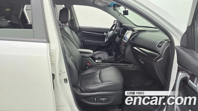 Kia Sorento — фото 26