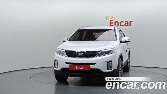 Kia Sorento — фото 3