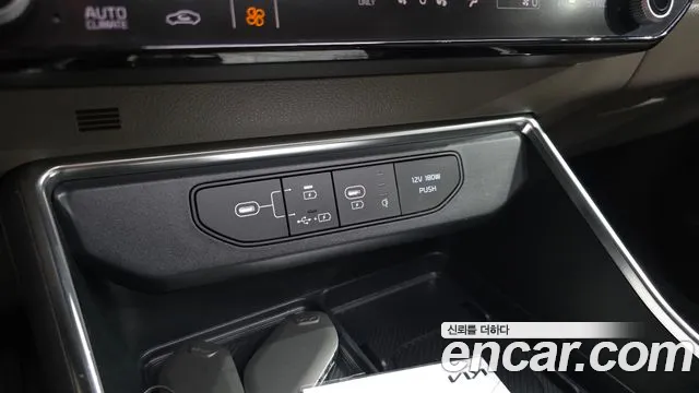 Kia Carnival — фото 26
