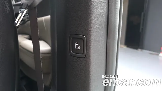 Kia Carnival — фото 40