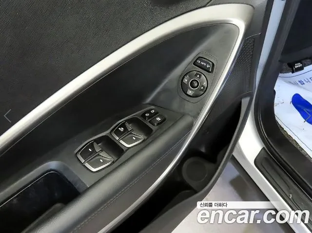 Hyundai Santa Fe — фото 17