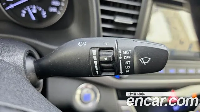 Hyundai Avante — фото 29