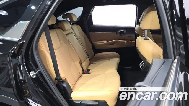 Kia Sorento — фото 11