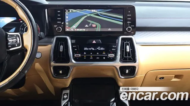 Kia Sorento — фото 13