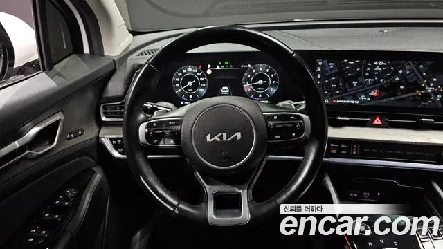 Kia Sportage — фото 13