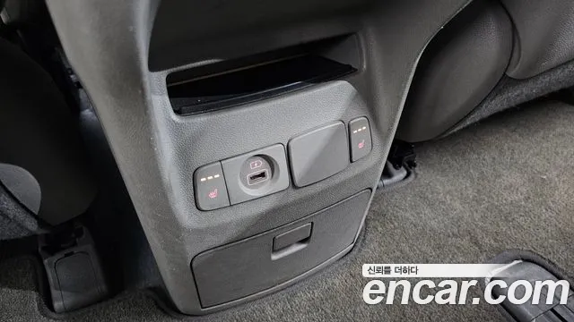 Kia Carnival — фото 30