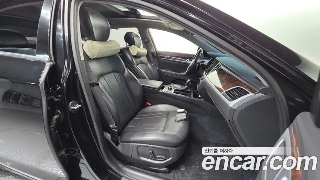 Hyundai Genesis — фото 29