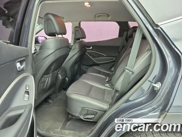 Hyundai Santa Fe — фото 12