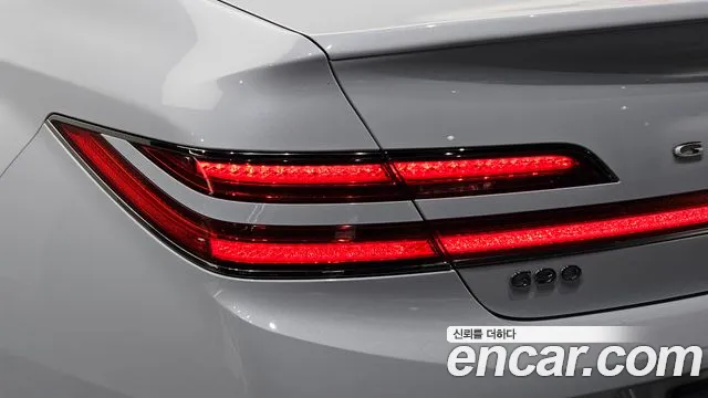 Genesis G90 — фото 23